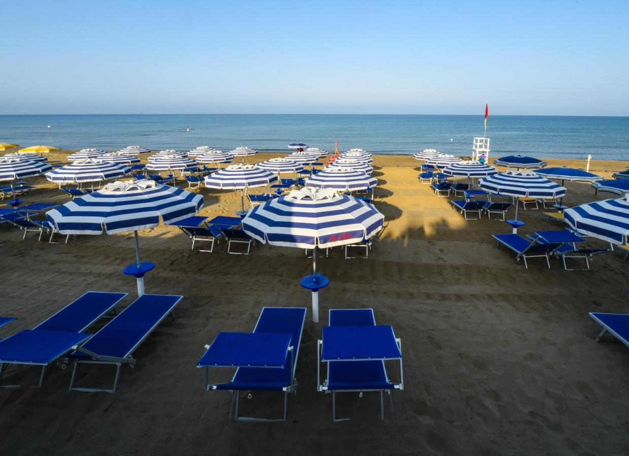 Hotel Kon Tiki San Vincenzo Exterior foto